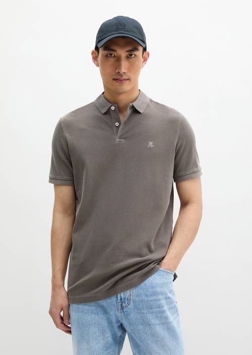 Koszulka polo w kształcie piqué barwiona w masie Dark Nickle w widoku z przodu