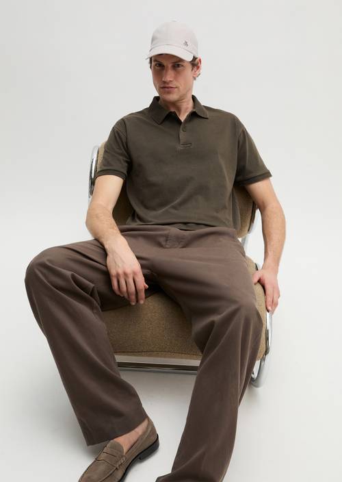 Polo sciolta Dark Nickle in vista frontale