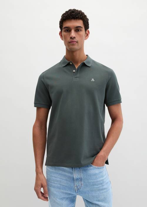 DfC Poloshirt Piqué regular Mangrove in Frontalansicht