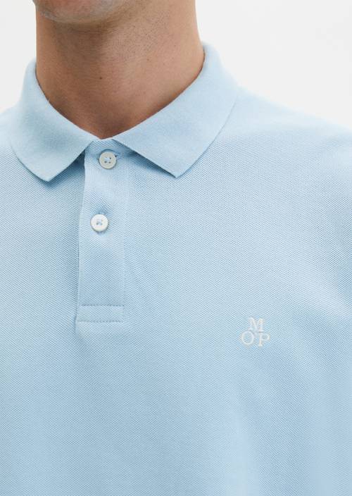 DfC Poloshirt Piqué regular Dusted Blue in Detailansicht