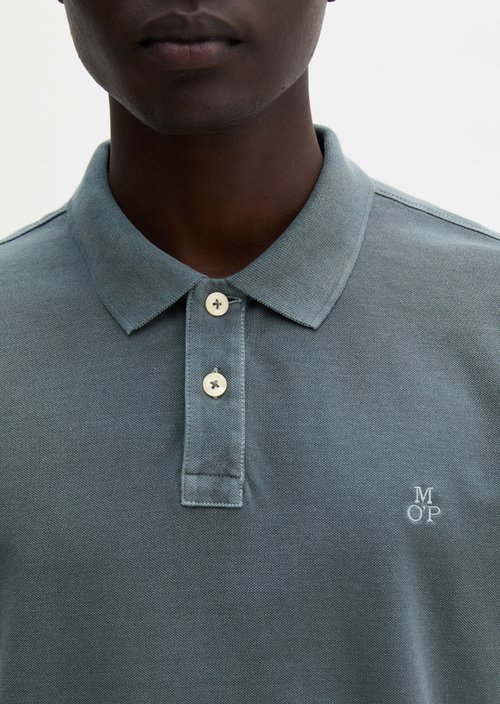 Polo shirt piqué regular garment-dyed — Skipping Stone