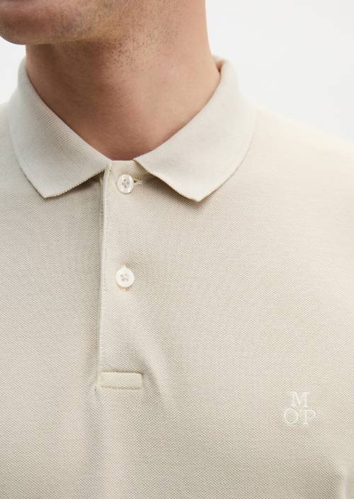 Poloshirt Piqué shaped  garment-dyed Light Oat in Detailansicht