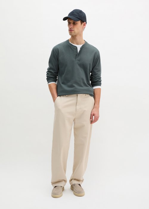 DfC Henley longsleeve regular — Skipping Stone