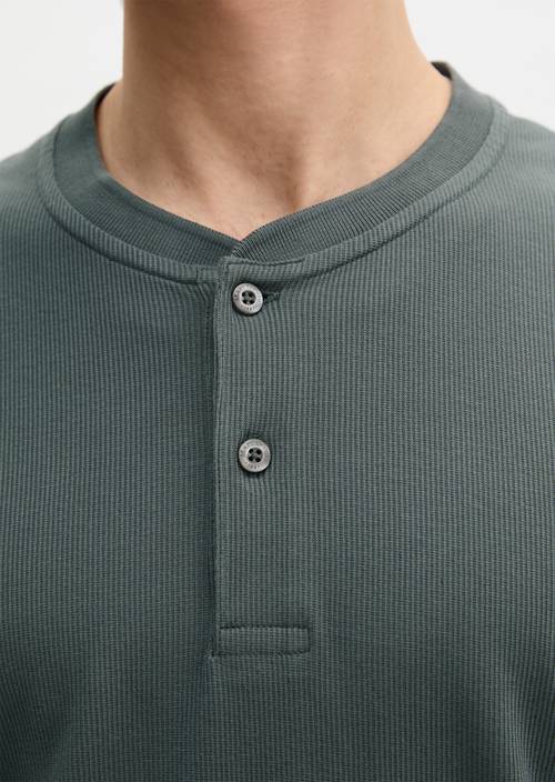DfC Henley longsleeve regular Skipping Stone in detail view