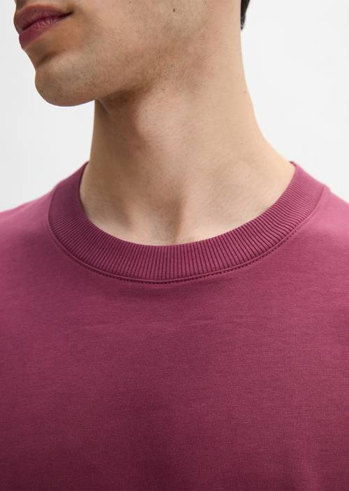 T-shirt relaxed Acai Red en vue détaillée