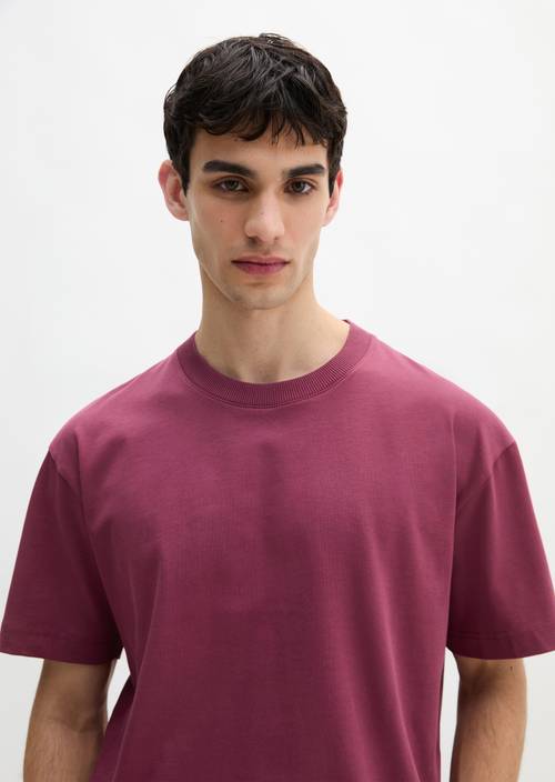 T-shirt relaxed Acai Red en vue de face