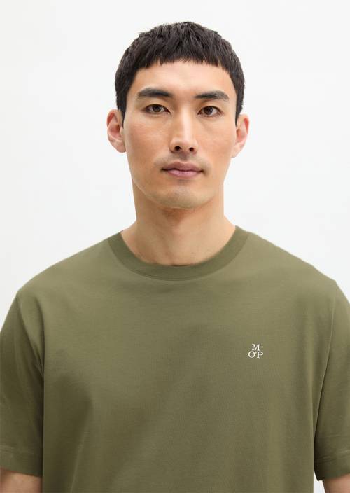 Basic-T-Shirt regular Avery Fern in Frontalansicht