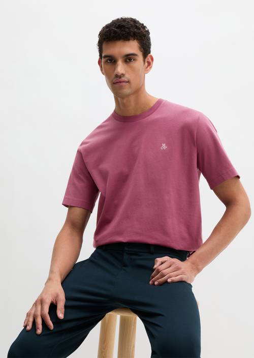 Basic-T-Shirt regular Acai Red in Frontalansicht