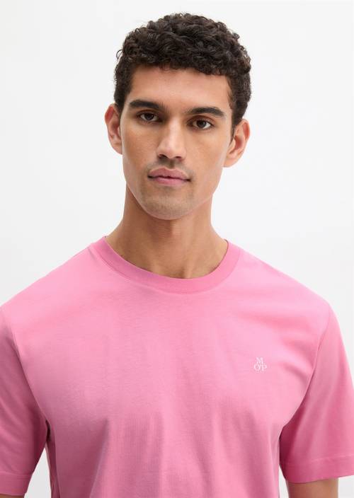 Basic-T-Shirt regular Mellow Rose in Frontalansicht