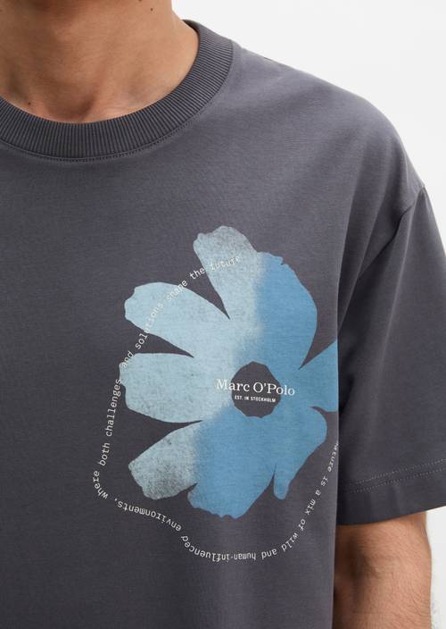 Camiseta suelta Faded Blue en vista detallada