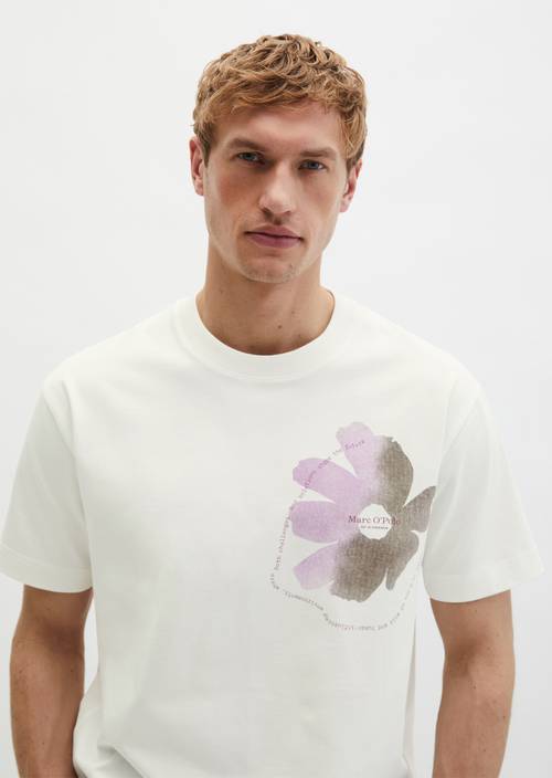 Camiseta suelta Silky White en vista frontal