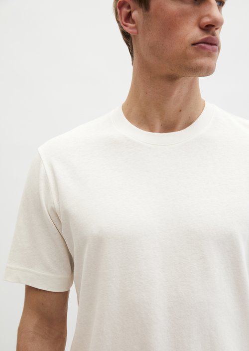 T-shirt regular — Silky White