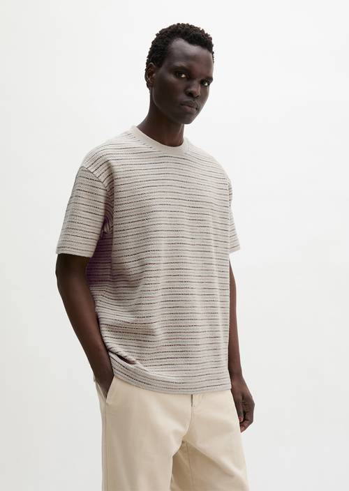 Maglietta DfC rilassata Light Beige in vista frontale