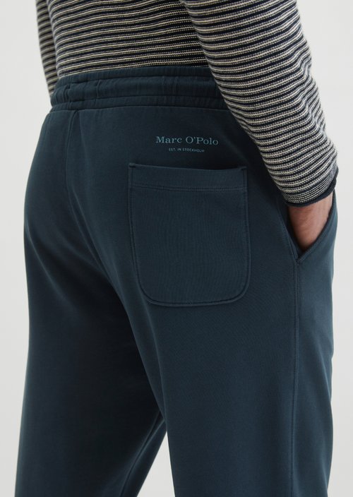 Sweatpants regular garment-dyed — Dark Navy