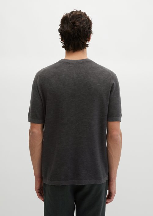 Regular short-sleeved sweater — Black