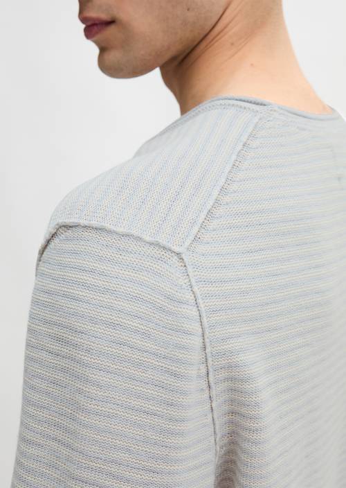 Pullover regular Calm Blue in Detailansicht