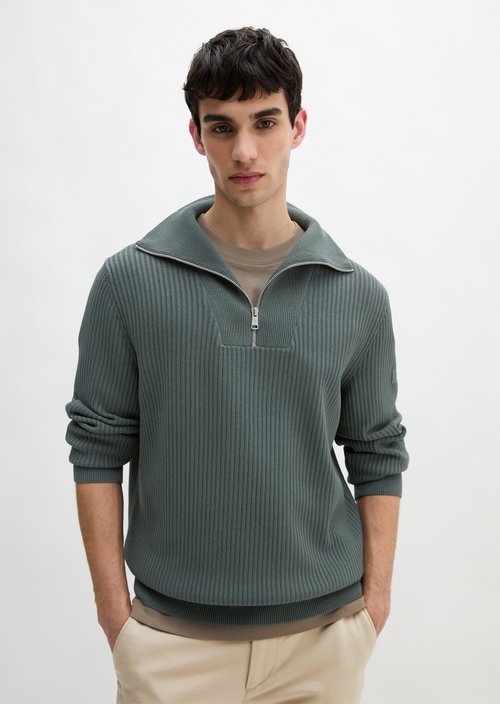 Troyer regular — Skipping Stone