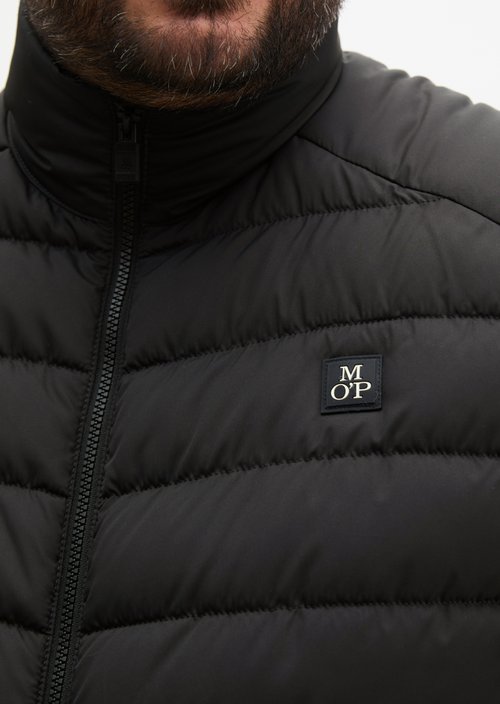 Regular quilted vest — Black
