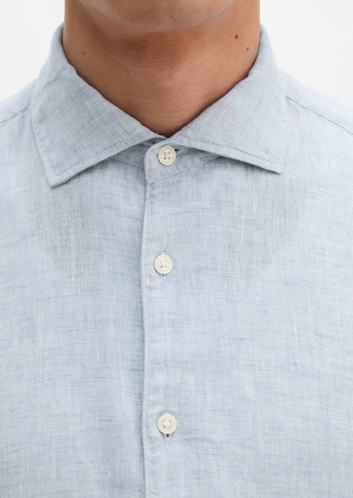 Shark collar shirt shaped — Light Blue