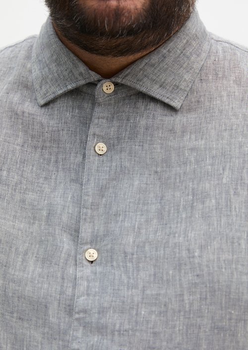 Shark collar shirt shaped — Medium Blue