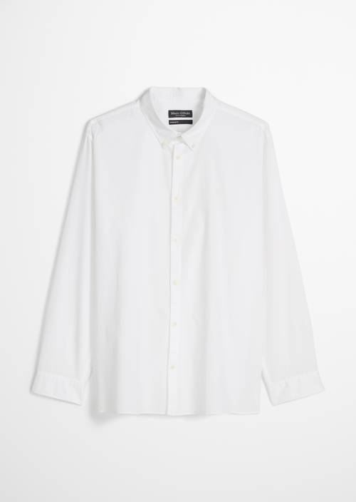 Chemise regular White en vue isolée sans mannequin