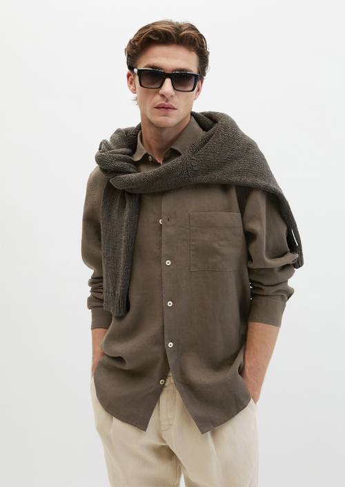 Kent collar shirt regular Dark Nickle in front view