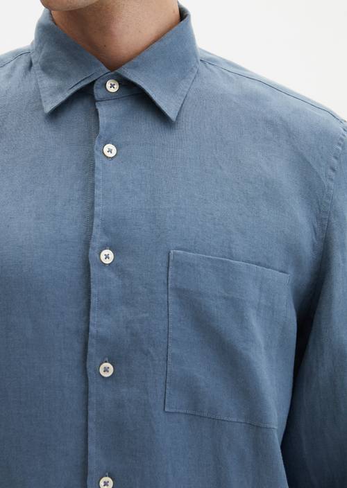 Kent collar shirt regular Stormy Blue in detail view