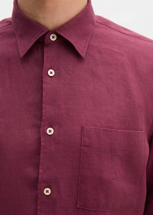 Kent collar shirt regular Acai Red in detail view