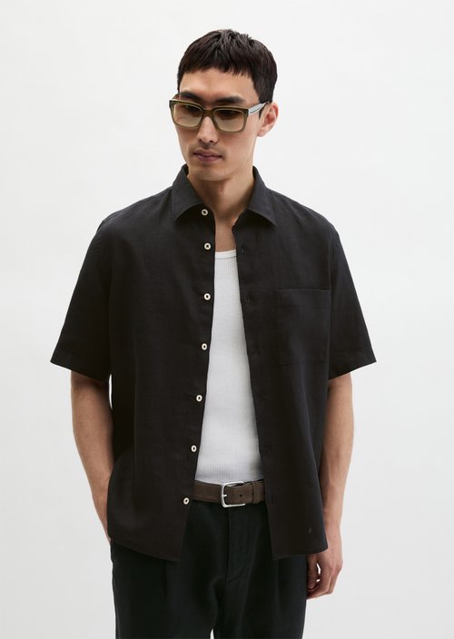 Regular short-sleeved shirt — Black