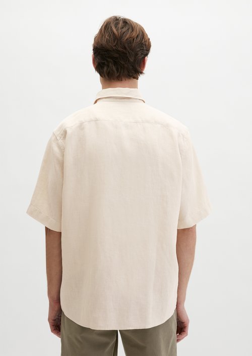 Regular short-sleeved shirt — Light Oat (alternate view)