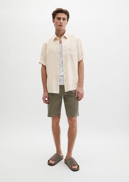 Regular short-sleeved shirt — Light Oat