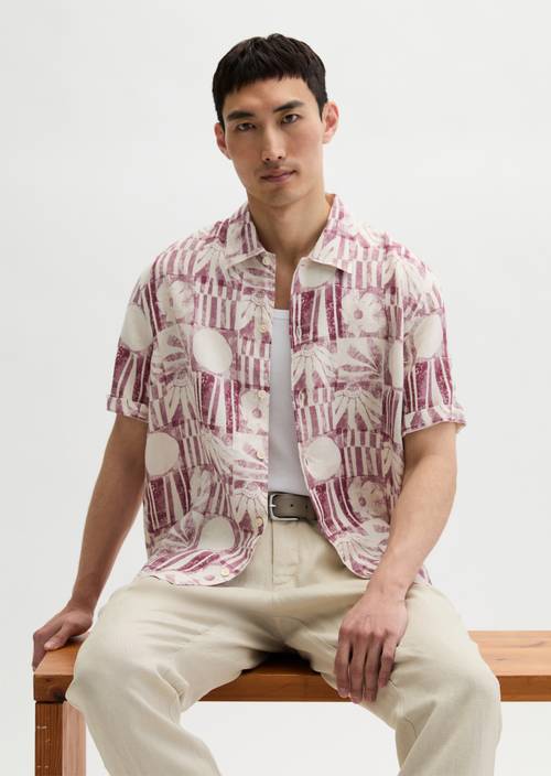 Lniana koszula z krótkim rękawem Light Red w widoku z przodu