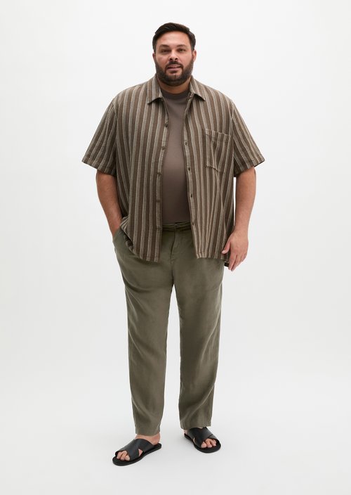 Regular short-sleeved shirt — Light Brown