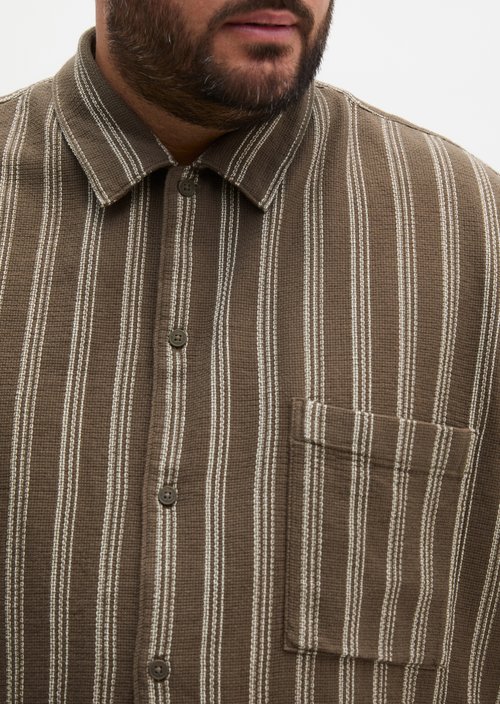 Regular short-sleeved shirt — Light Brown
