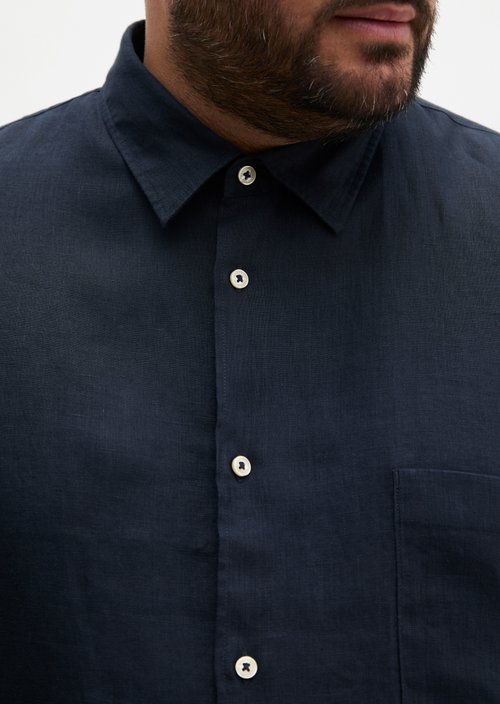 Regular short-sleeved shirt — Dark Navy