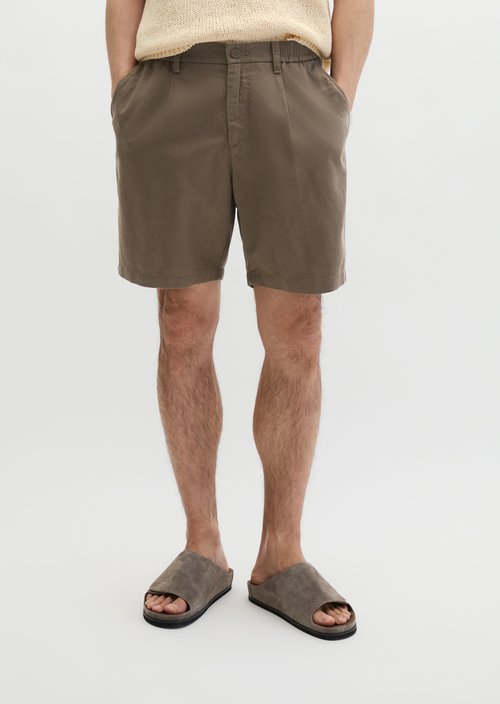 Shorts Model Eksjö Jogger pleats relaxed — Dark Nickle