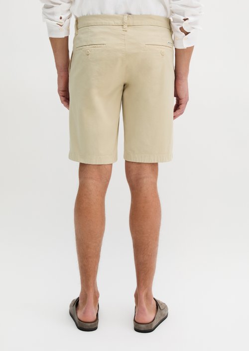 Shorts model Reso Jogger regular — Light Oat