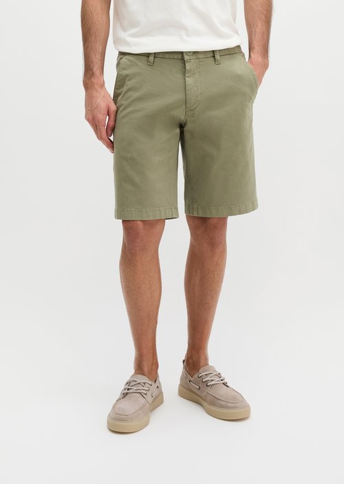 Shorts model Reso Jogger regular — Avery Fern