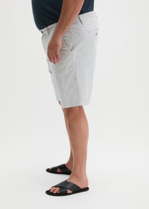 Shorts model Reso Jogger regular — Light Blue