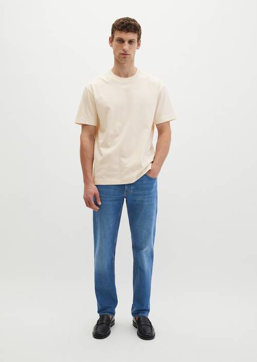 Jeans model Kemi regular Dark Blue in front view