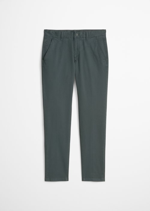Chino model Stig shaped — Skipping Stone