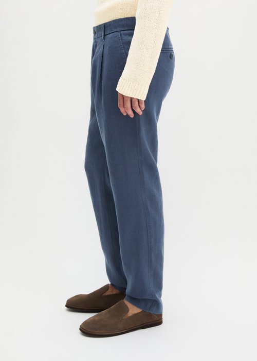 Linen pants model Osby jogger pleats — Faded Blue