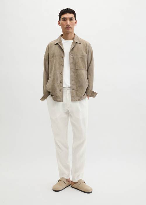 Linnen broek model Osby joggerplooien Silky White in vooraanzicht