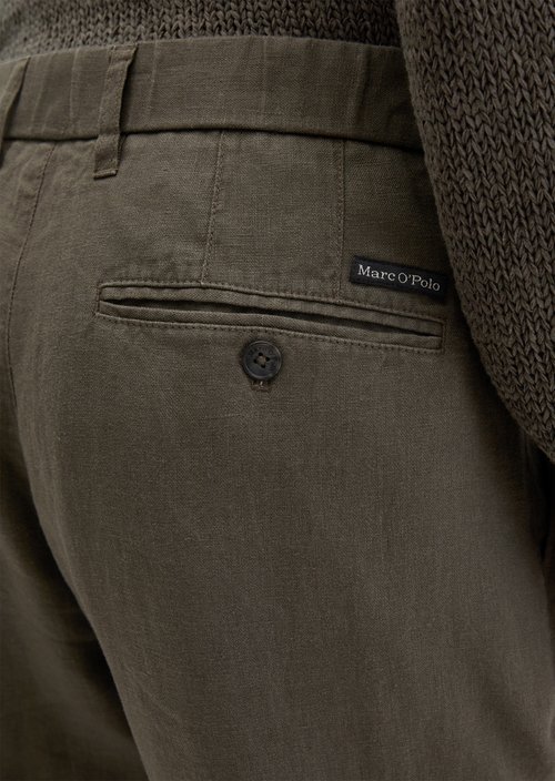 Linen pants model Osby jogger pleats — Dark Nickle