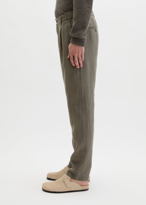 Linen pants model Osby jogger pleats — Dark Nickle