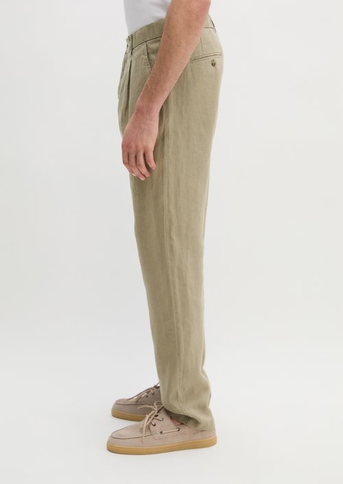 Linen pants model Osby jogger pleats — Charleston Gray