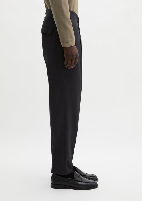 Pants model Belsbo pleats relaxed — Dark Navy
