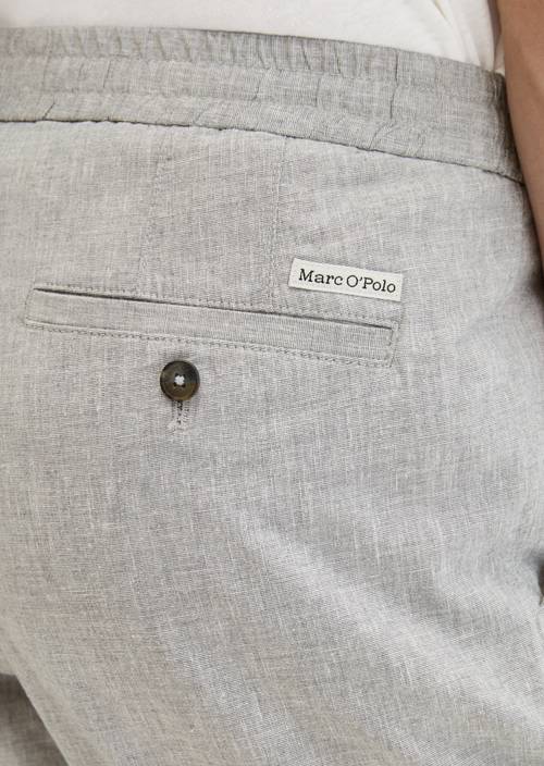 Pantalones modelo Morot Jogger tapered Light Blue en vista detallada