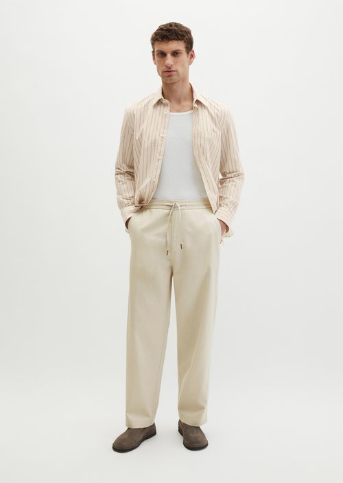 Chino Model Mossbo Jogger wide — Light Oat