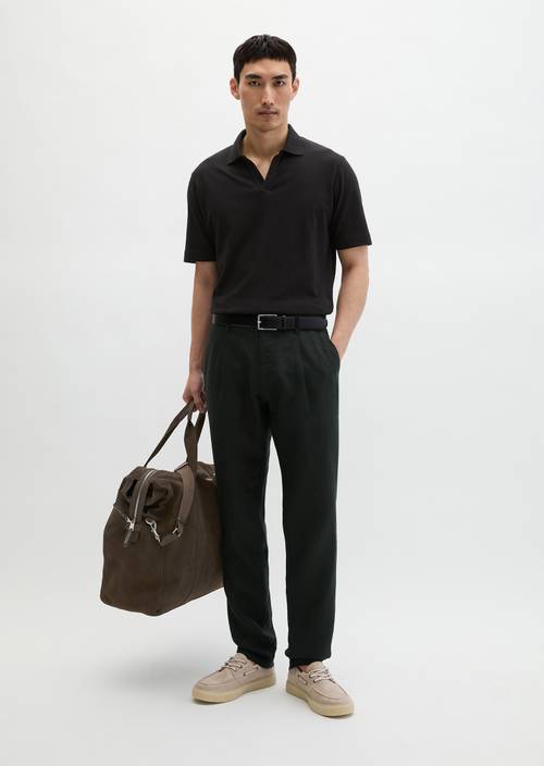 Linnen broek model Osby joggerplooien Black in vooraanzicht